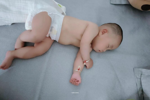 滦南宝宝口水多怎么回事